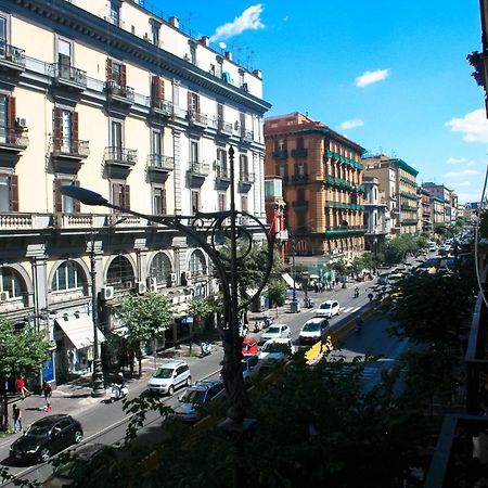 Bianchi Mediterranei B&B Napoli Exterior foto